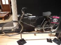 リ・ジョンヒョクの自転車